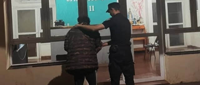 OBERÁ: Detienen a un hombre acusado de apuñalar a su pareja en el barrio San Miguel