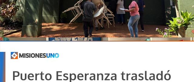 Puerto Esperanza trasladó sillas para alumnos de la Escuela N° 611 del barrio KM 1